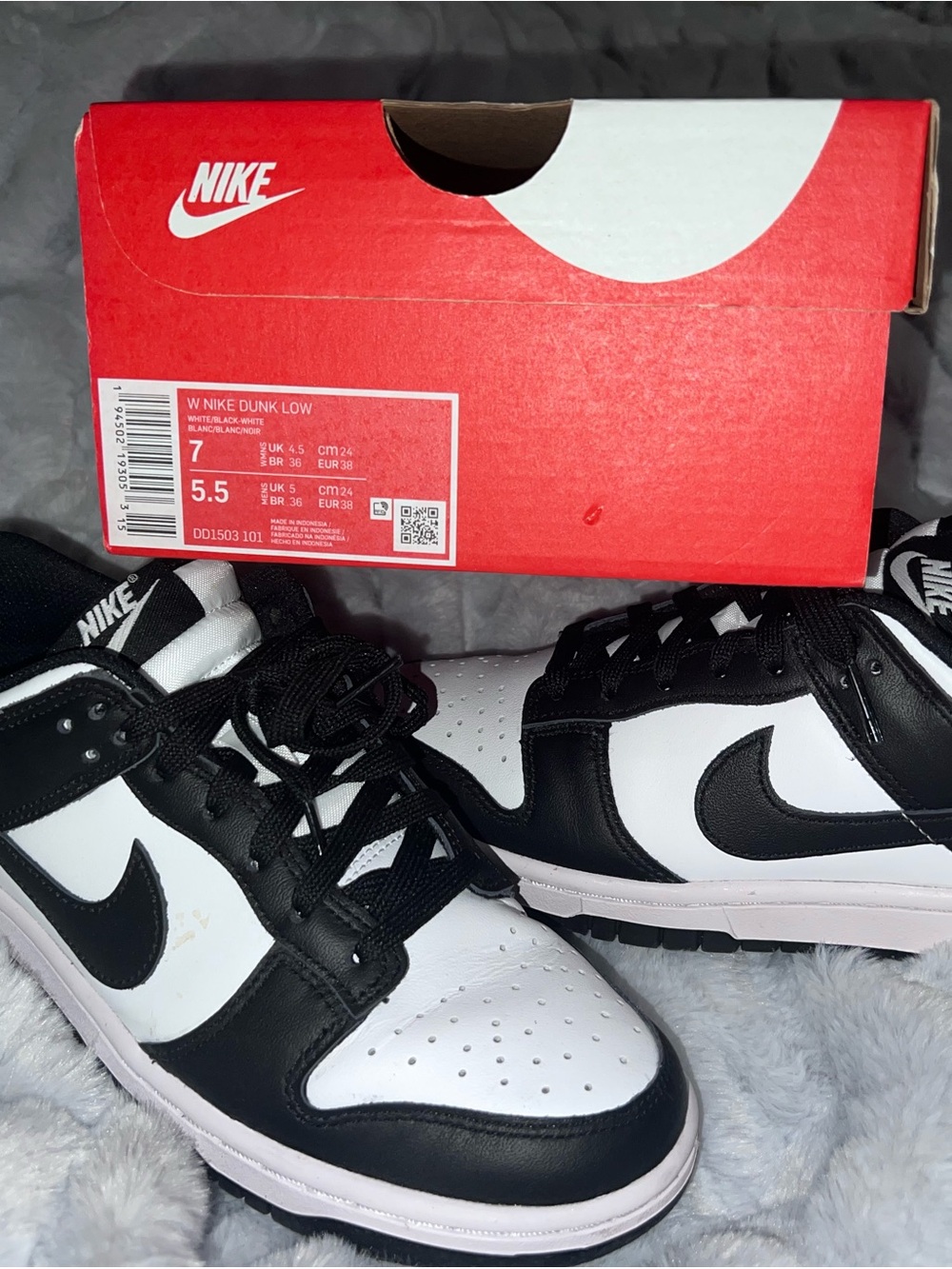 Nike Women' Dunk Low Shoes - Black/White